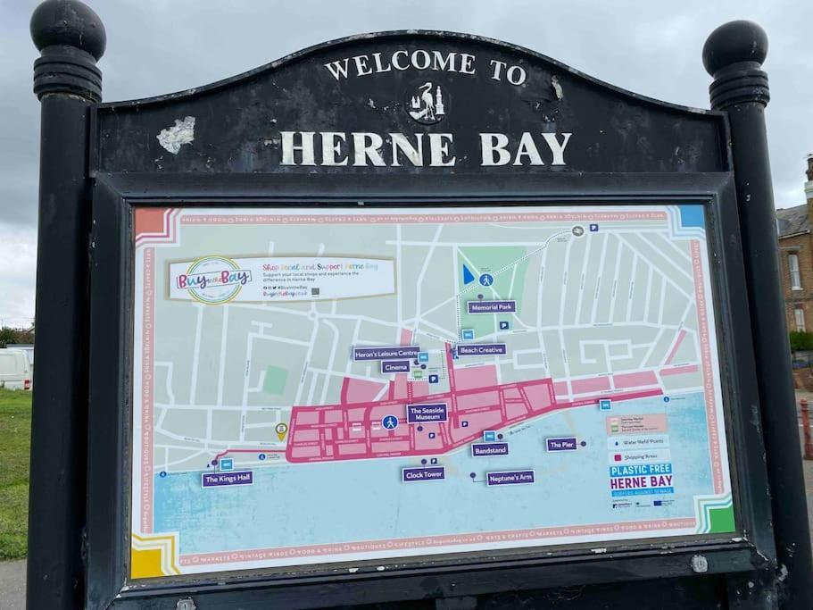 Herne Bay Central - 2 Minutes From Beach Apartment エクステリア 写真